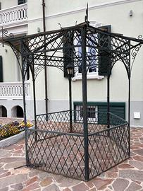 gazebo antico in ferro