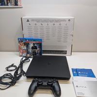 PlayStation 4 Slim 1TB con scatola e giochi