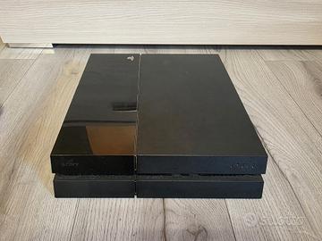 PS4 ,PlayStation 4  cuh-1004A per pezzi  ricambi