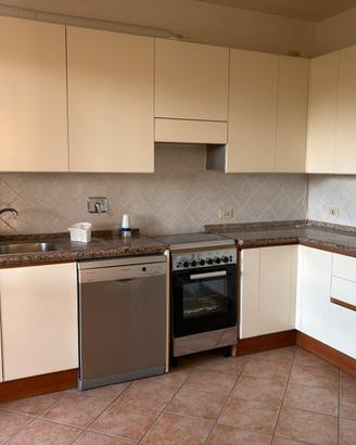 Cucina veneta con top in granito