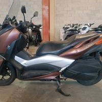 Yamaha X-Max 300