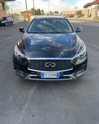 Infiniti Q30 2.2 diesel DCT AWD Premium Tech