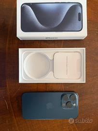 Apple iphone 15 pro 256 gb Titanio blu