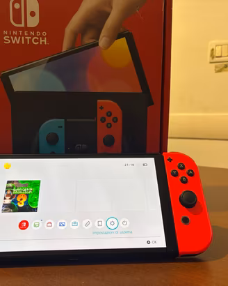 Nintendo Switch OLED Box Completa e Accessori