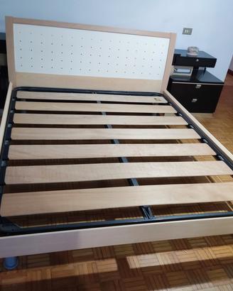 Letto matrimoniale 