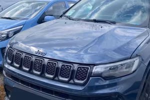 2022 Jeep compass 1.3 t4 phev 190cv 80 annivers. 4