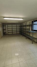 Scaffali metallici bullone+dado 8m lineari