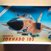 Italeri n. 834 ( 1992 ) Panavia Tornado IDS 1-48 