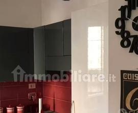 TRILOCALE in zona BATTISTINI / ad. metro A