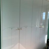 Camera singola in legno laccato bianco nuova