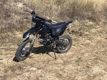 Moto cross kxd 125