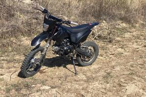 Moto cross kxd 125