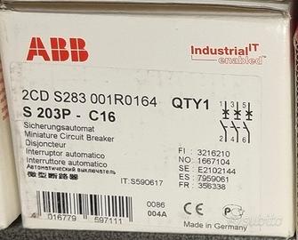 Interruttore Automatico ABB S 203P C16