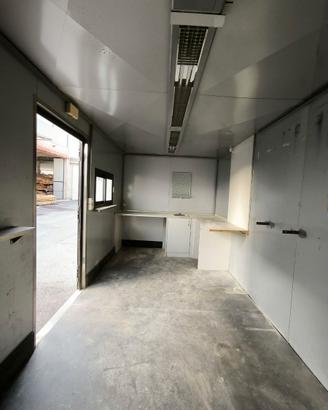 Box coibentato da cantiere usato L 6 metri