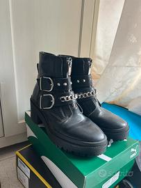 Stivaletti stradivarius nr. 40