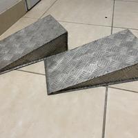 Cunei livellanti in acciaio per camper