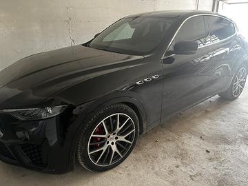 Maserati Levante gran lusso