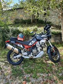 Aprilia tuareg 660