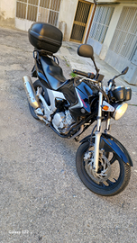 Moto Yamaha ybr 250