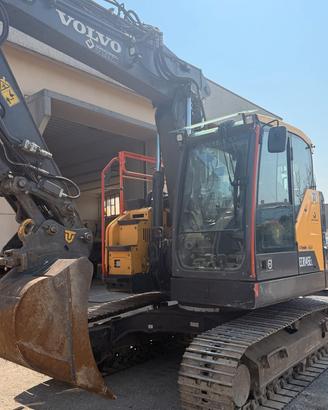 Volvo ECR145EL - Usato certificato