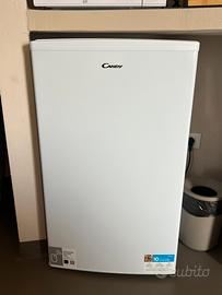 Frigorifero Candy piccolo con congelatore