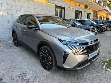 PEUGEOT 3008 Hybrid 145 e-DCS6 Allure KM0