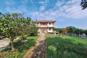 BIFAMILIARE A COSSANO CANAVESE
