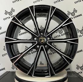 CERCHI IN LEGA LAMBORGHINI URUS DOPPIA MISURA 22