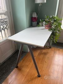 Scrivania Ikea 60x120