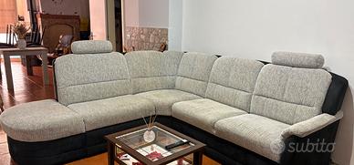 Grande divano angolare