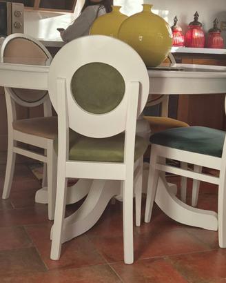 Tavolo con sedie