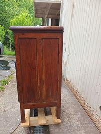 Antica Ghiacciaia in Legno Primo '900 Restaurata