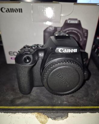 Canon EOS 250D