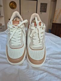 Sneakers Stradivarius