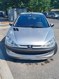 Peugeot 206 xr 1.4i 8v