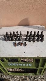 Bulloni ruota auto n20