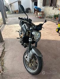 Aprilia shiver 750
