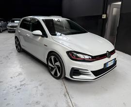 Volkswagen Golf GTI Performance 2.0 230 CV TSI DSG