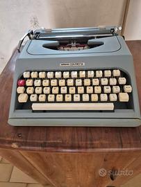 macchina da scrivere Antares compact 26