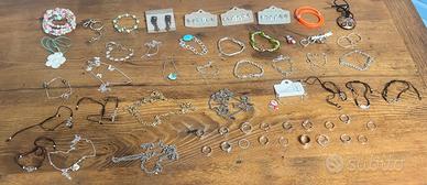 Bigiotteria mista, anelli, bracciali, orecchini, c