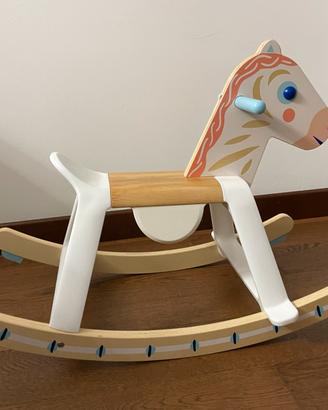 Cavallo a Dondolo in Legno