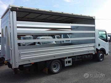 Cabstar 35.15 cassone con la sponda idraulica