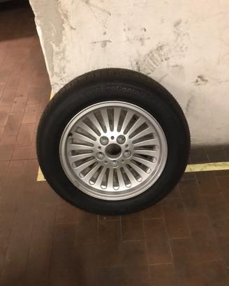 Cerchio e gomma nuovo bmw
