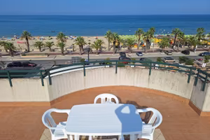 FRONTE MARE LAST MINUTE AGOSTO n.2 ATTICI