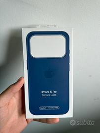 Cover silicone Purple Fog iphone 17pro Apple