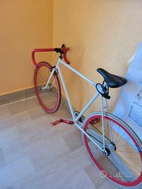 Bicicletta fixed