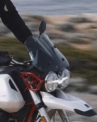 Parabrezza Guzzi v85 originale