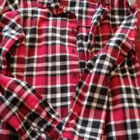 Camicia a quadroni rossa