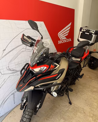 Benelli TRK 702