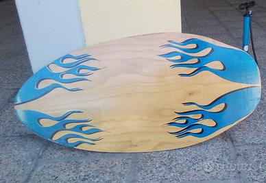 Tavola da surfing leggera a Eraclea Mare(Ve)